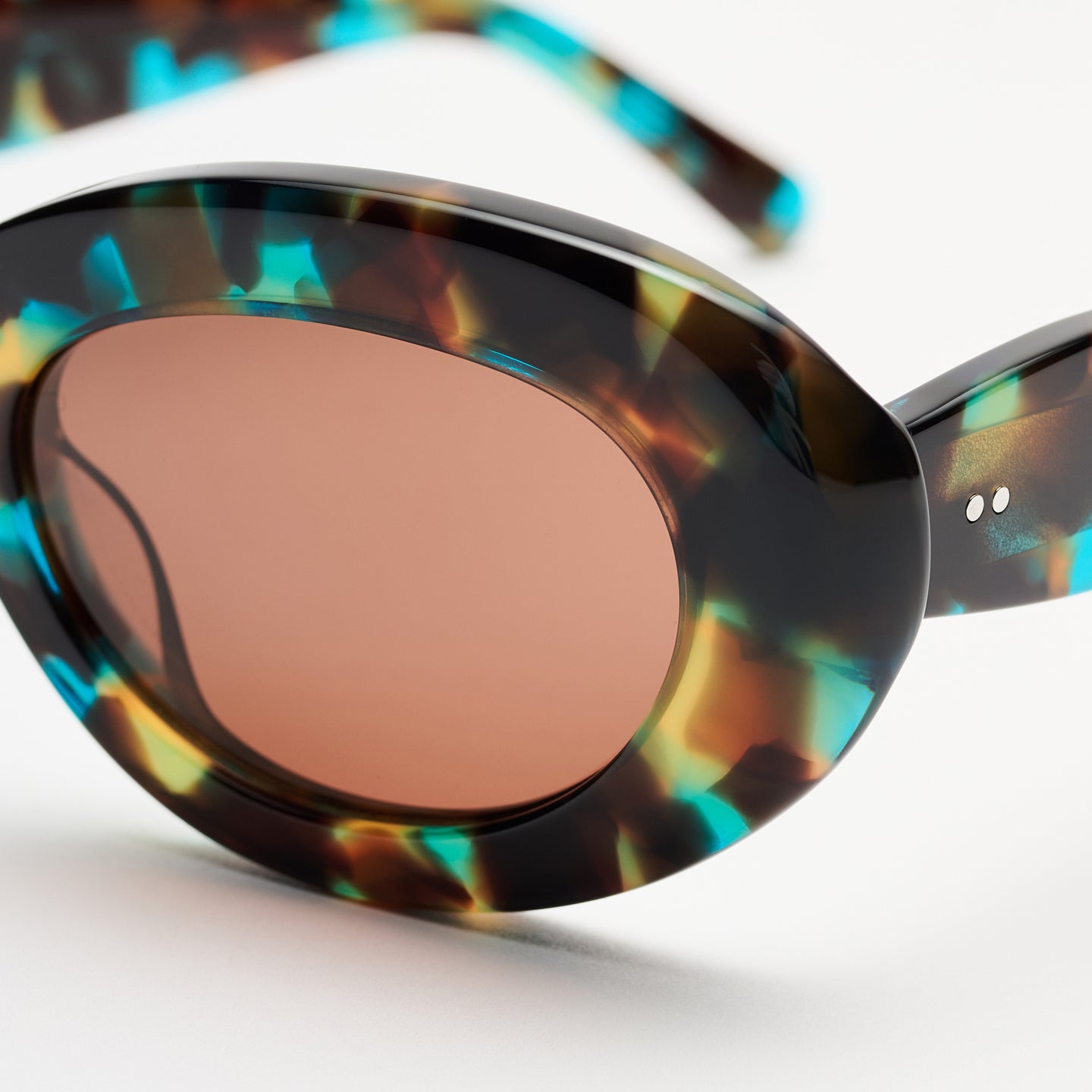 Courtney Aqua Tortoise