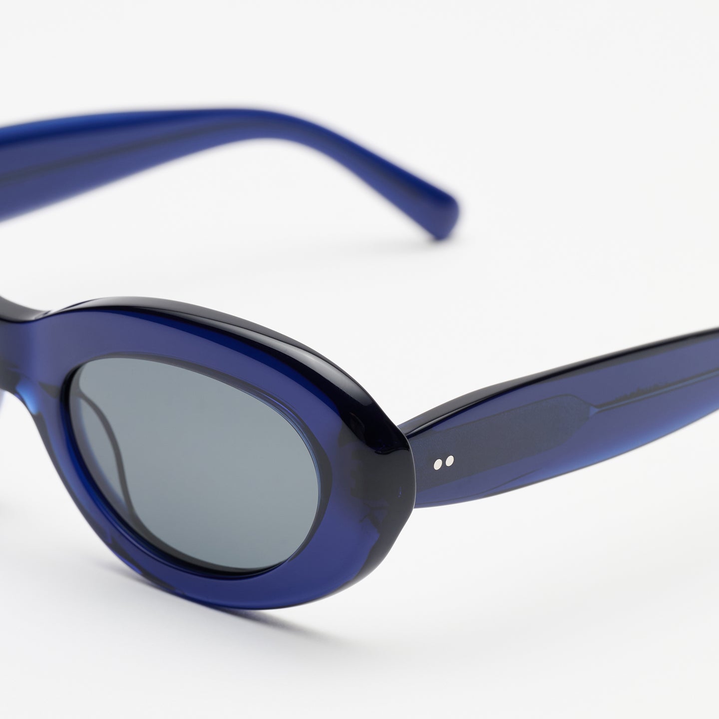 Courtney Very Dark Blue