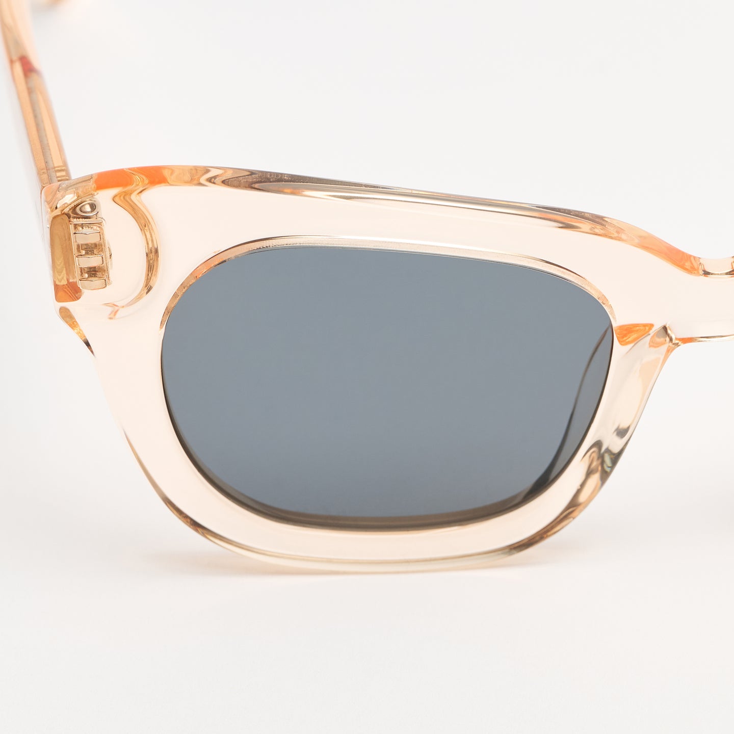 Ethan Champagne Supernova