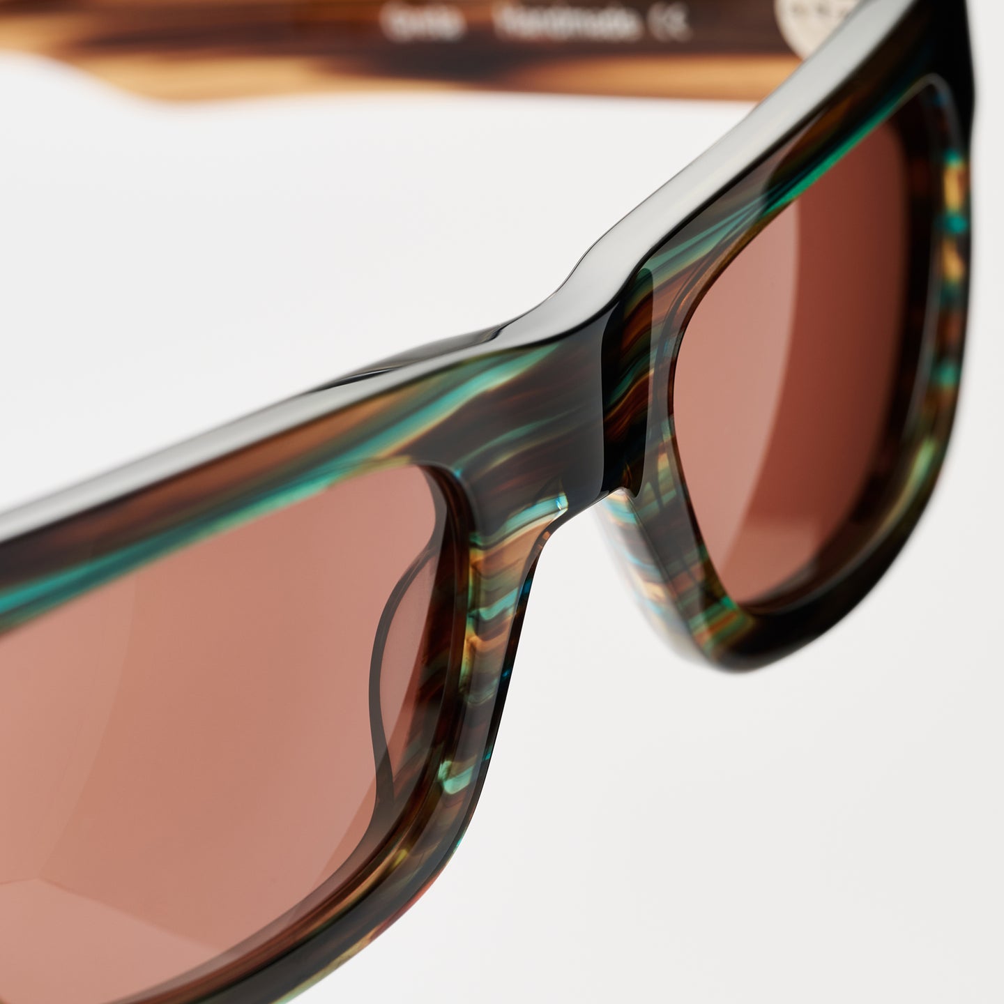 Greta Horizontal Rays