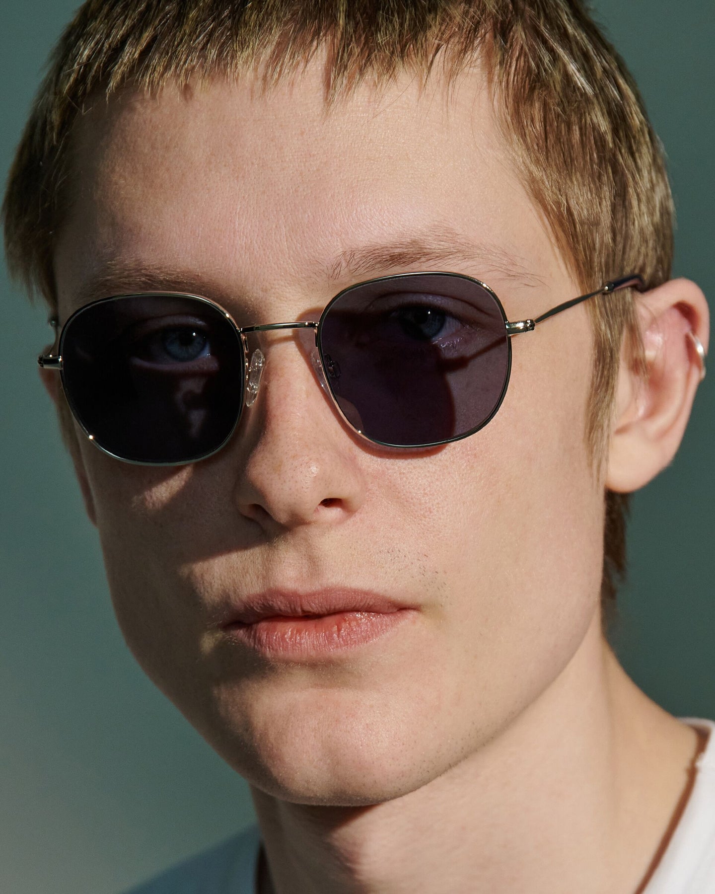 Helmut Silver / Dark Blue